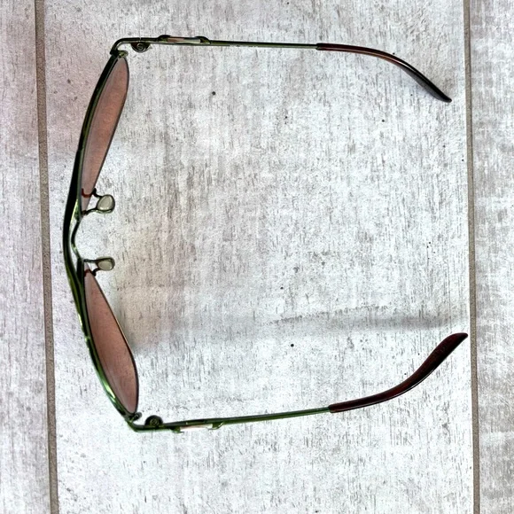 Oakley Green Aviator Sunglasses - Picture 2 of 8